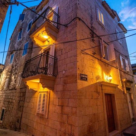 Old Town Makarska Apartments - Central Square Bagian luar foto