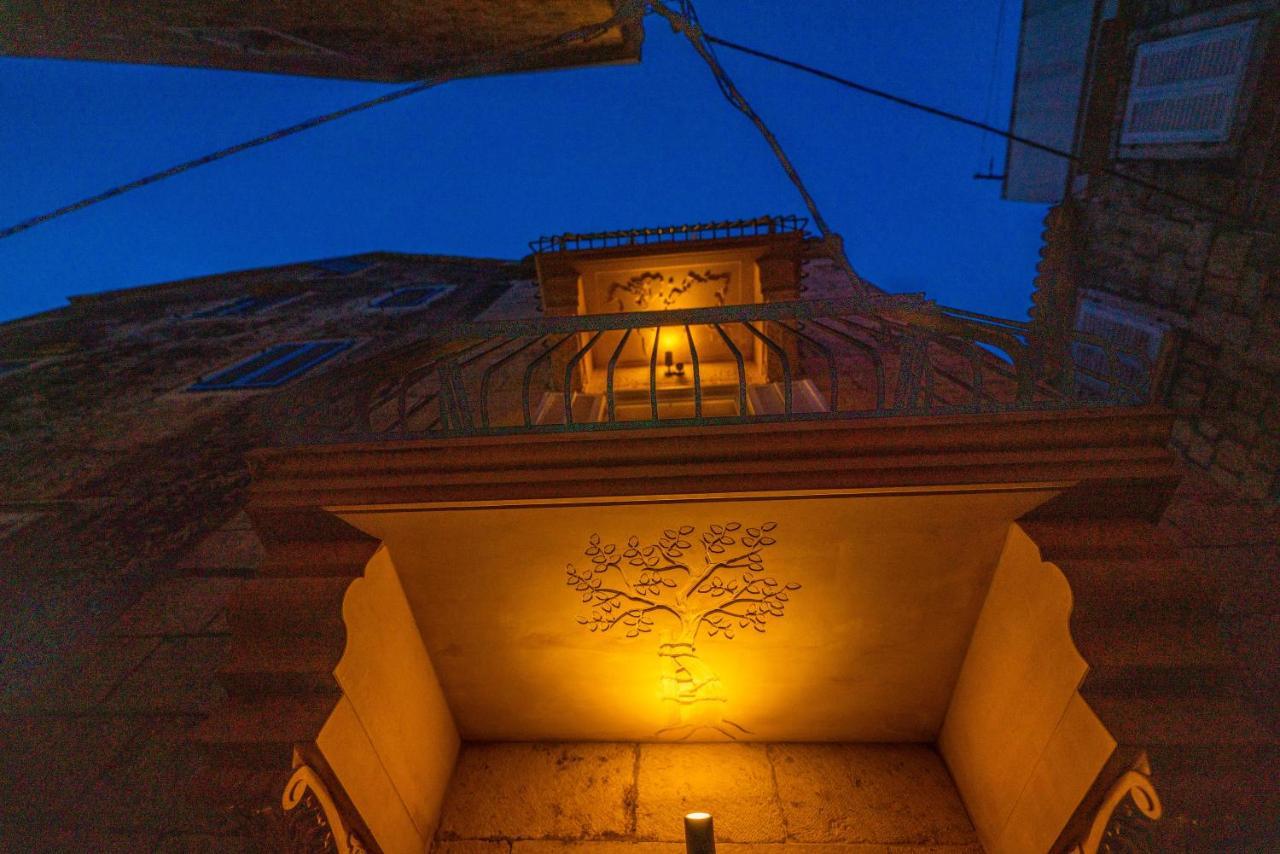 Old Town Makarska Apartments - Central Square Bagian luar foto