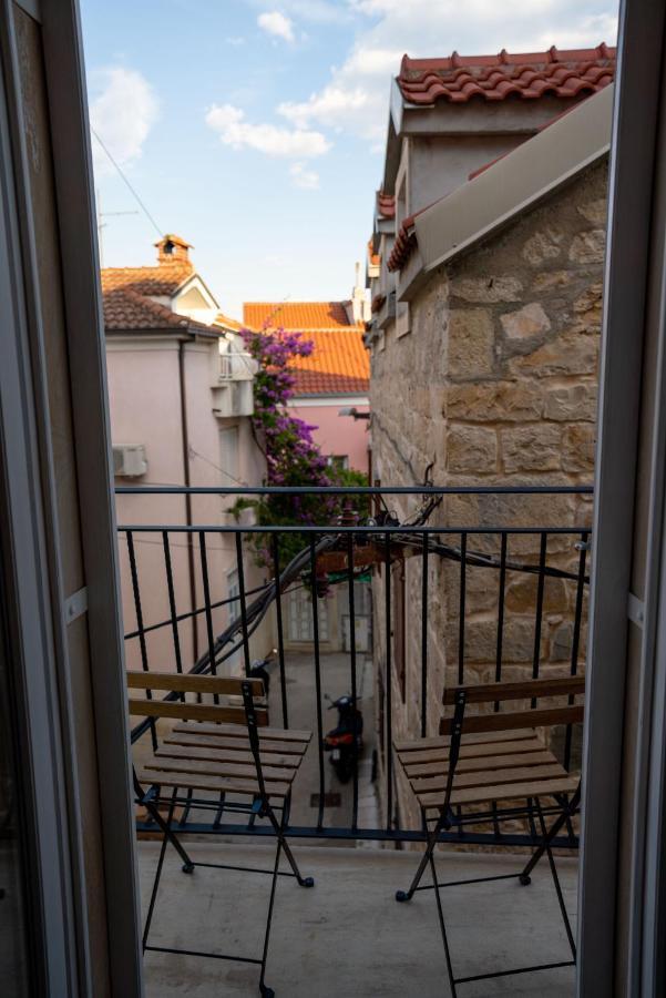 Old Town Makarska Apartments - Central Square Bagian luar foto