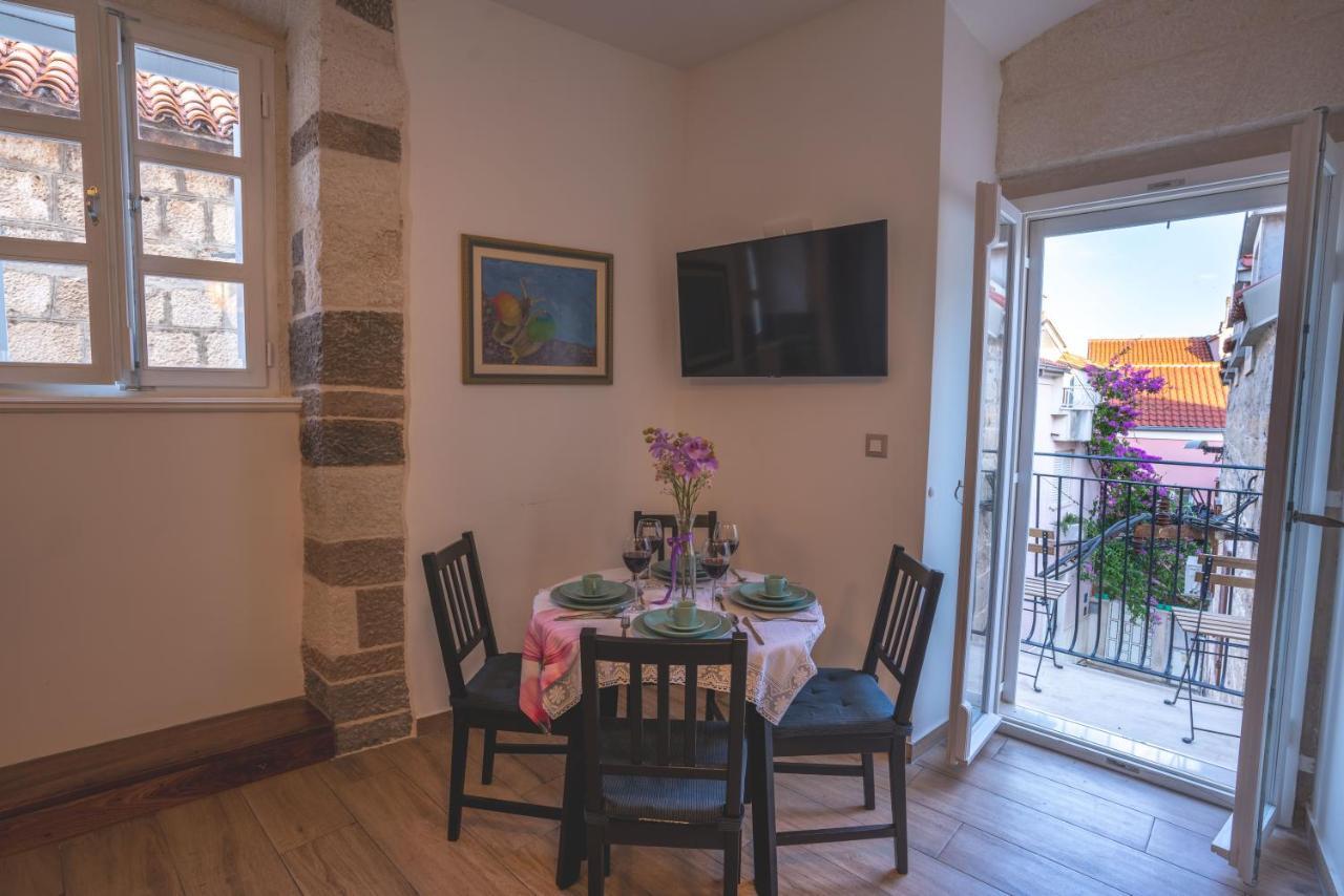 Old Town Makarska Apartments - Central Square Bagian luar foto