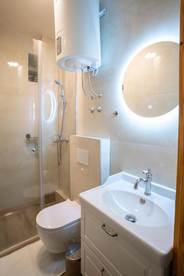 Old Town Makarska Apartments - Central Square Bagian luar foto